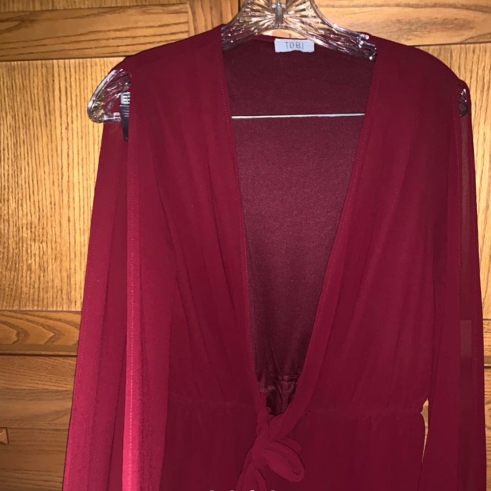 Maroon/Red open romper ! ❤️